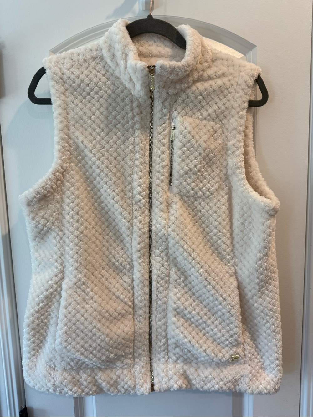 Calvin Kline Cozy Plush Zip-Front Women's Vest - Cream - Large